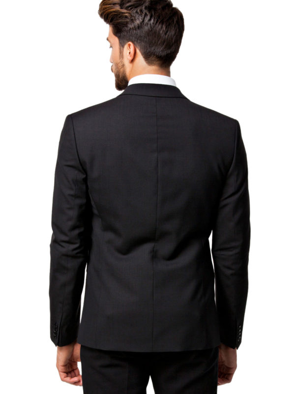 CLOBLA005 (3) CLOBLA005 (3)